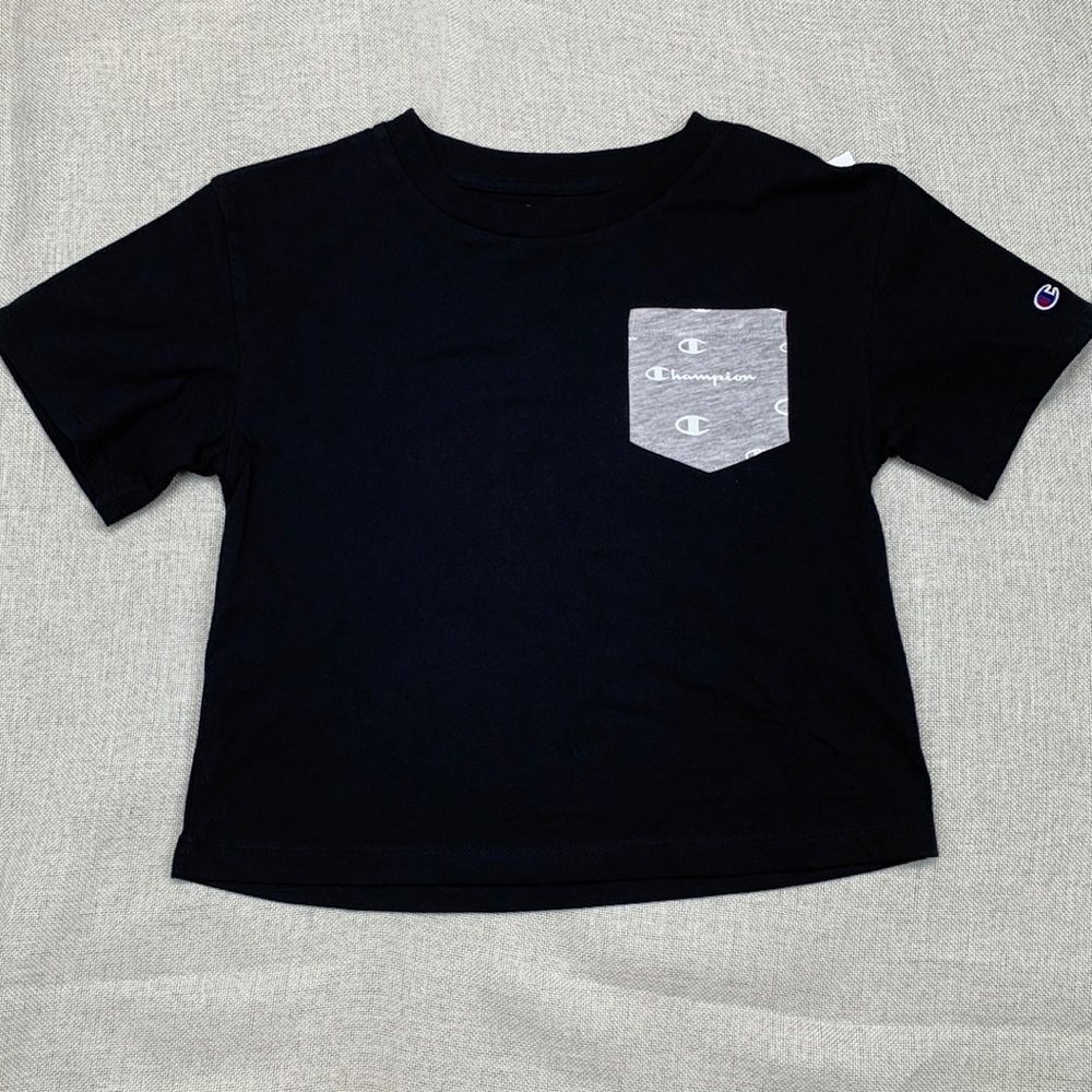 CHAMPION Big Girls C-Script All Over Print Pocket Boxy Tee Size S
